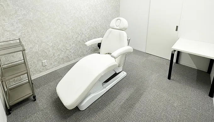いびきメディカルクリニック福岡院の施術室