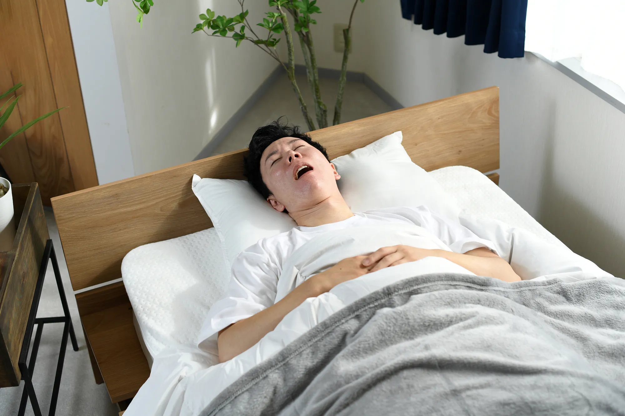 寝る 時 口 開く 直し 方