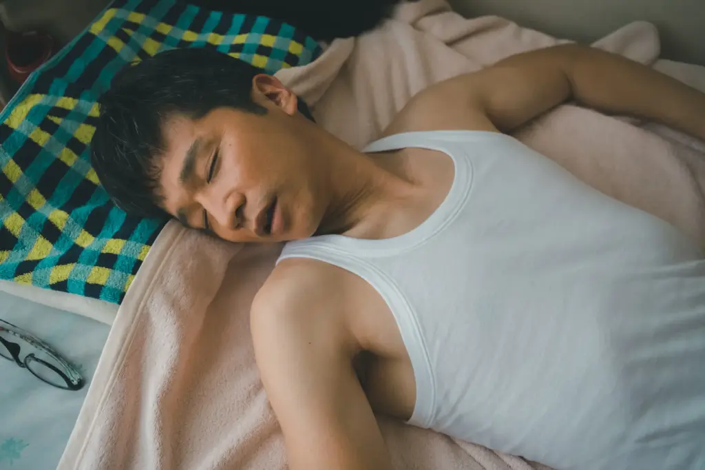 往復いびきの原因とは？病気になる？リスクを放置しないために知っておきたいこと